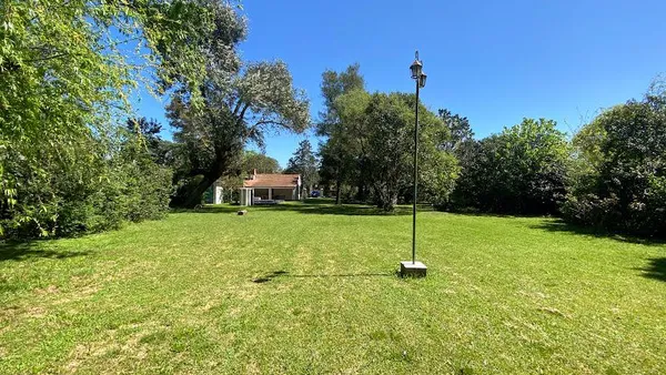 Terreno en Los Chañares al 1400