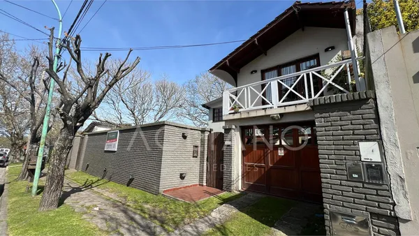 Casa en Bernardo de Irigoyen al 3300