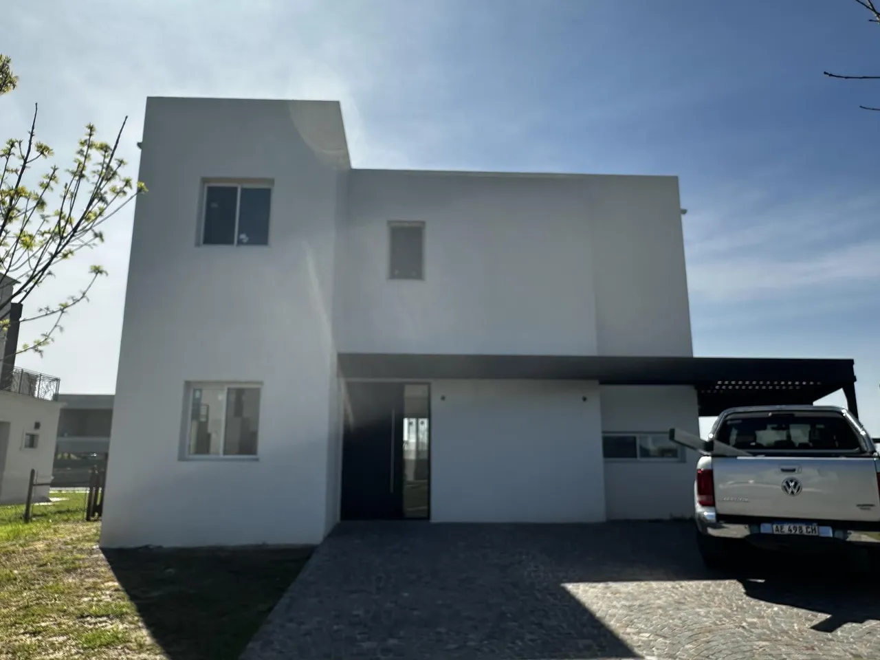 Casa en Barrio Riberas