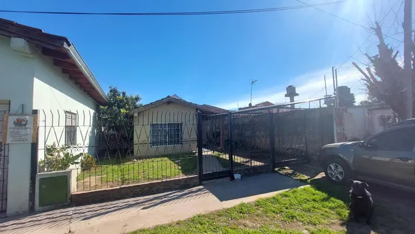 Casa en duclout al 2400