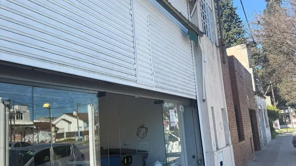 Local Comercial en Avenida 7 entre 77 y 78