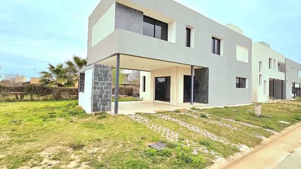 Casa en Housing Aire de la Campiña - E53