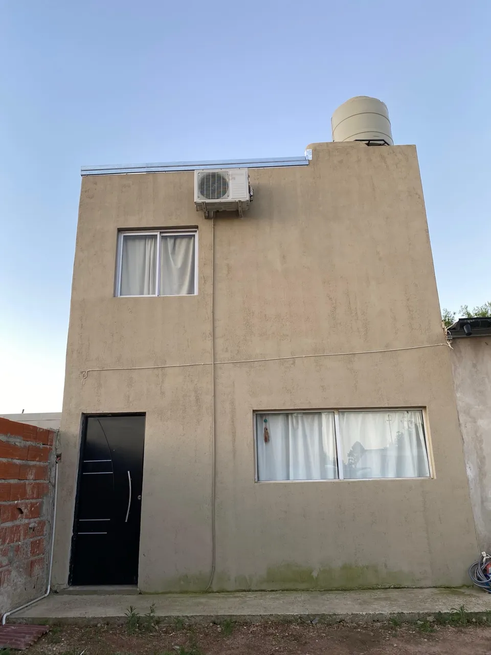 Casa en Camilo Villagra y Rocamora