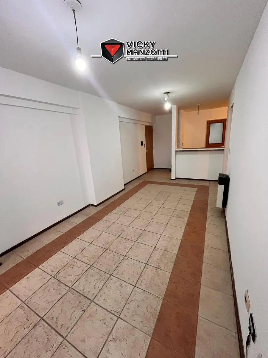 Departamento en Av. Poeta Lugones 34