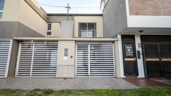 Departamento en pedro de vega al 1700