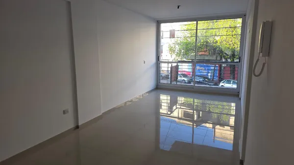Departamento en Lacarra al 300