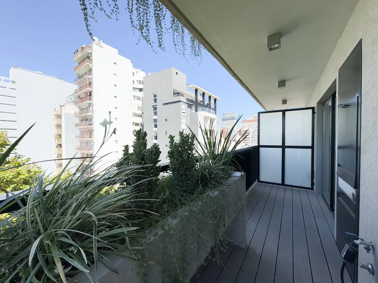 Departamento en Paroissien al 2300