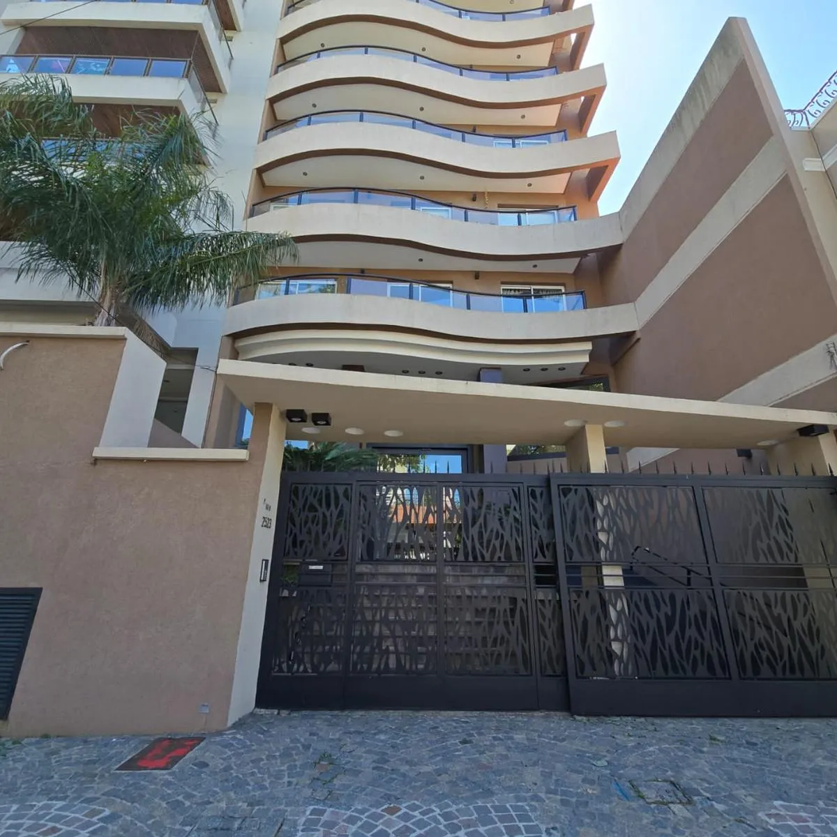Departamento en Ministro Brin al 2523