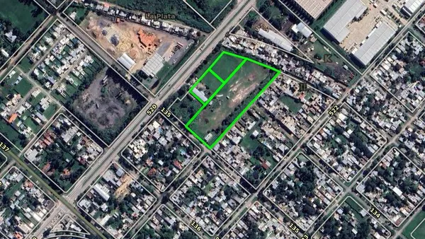 Terreno en 520 y 135