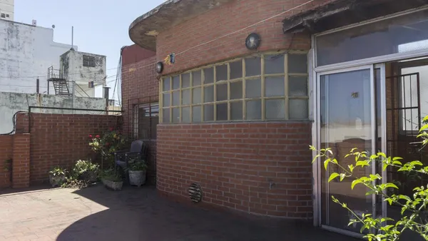Departamento en Av. San Juan al 1500, 2º piso
