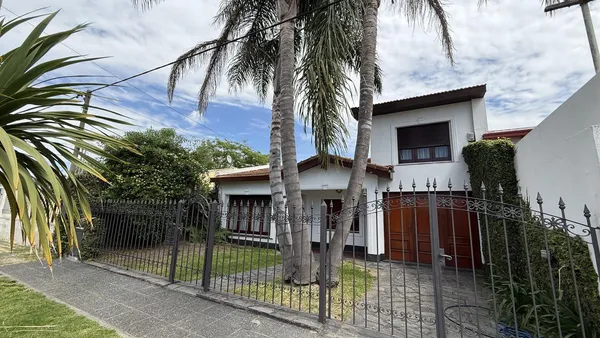 Casa en Calle 15 e/ 522 y 523