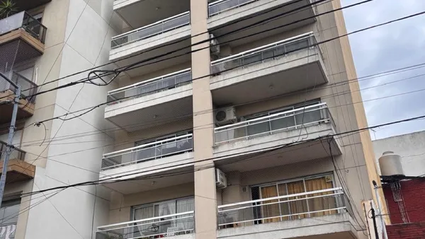 Departamento en witcomb al 2600