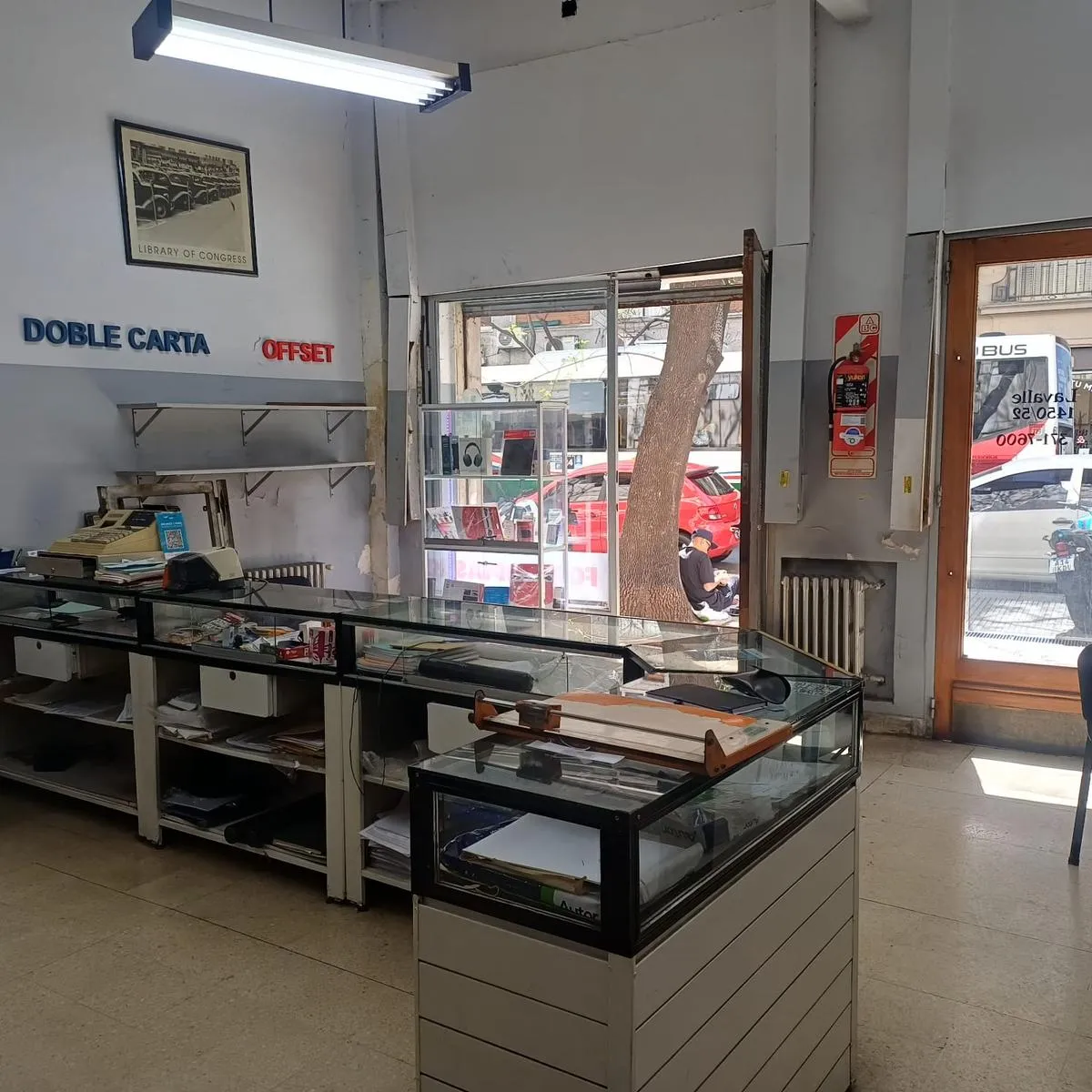 Local Comercial en Lavalle al 1400