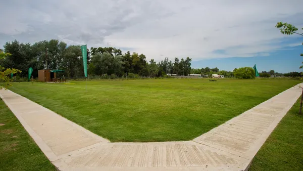 Terreno en Barrio "Solares de Korn"