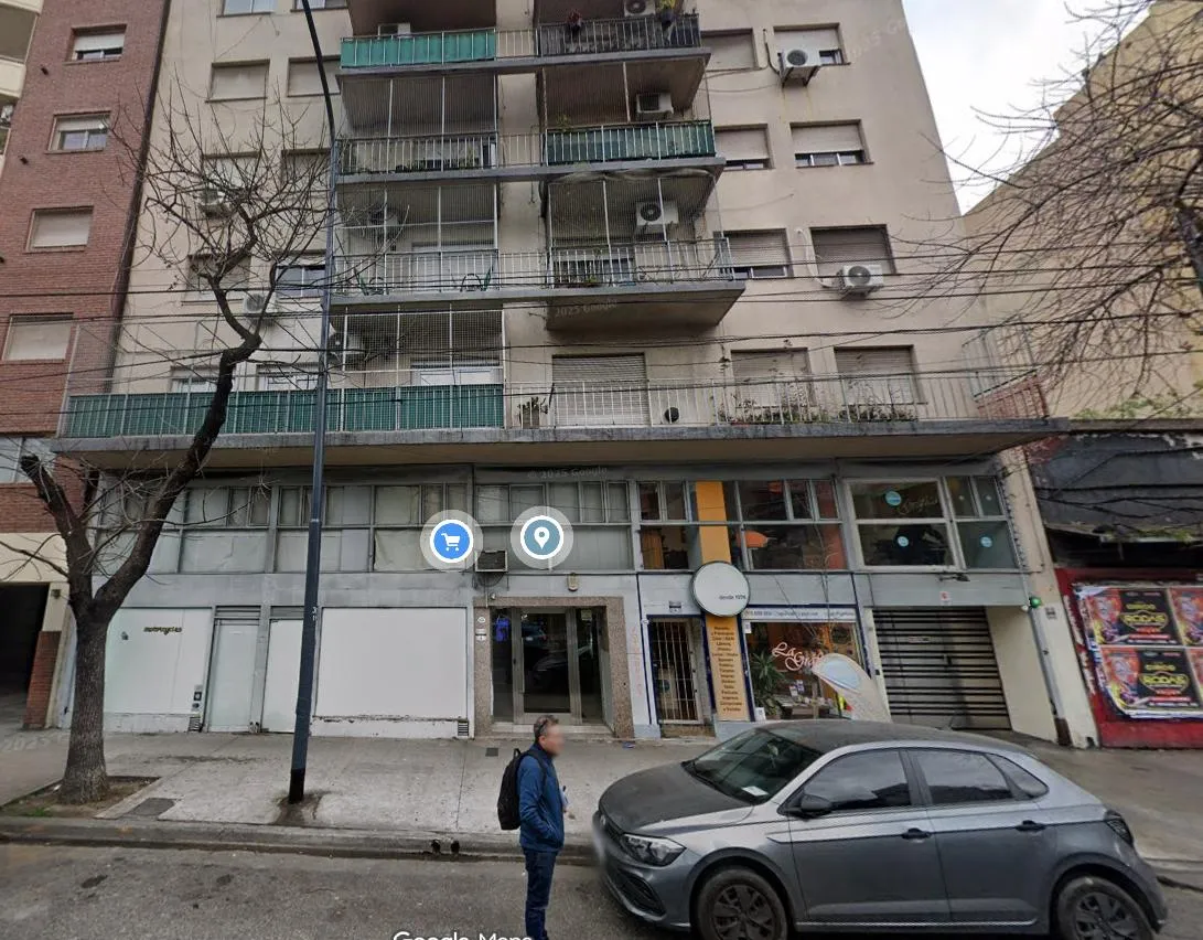 Cochera en Av. Jujuy al 1100