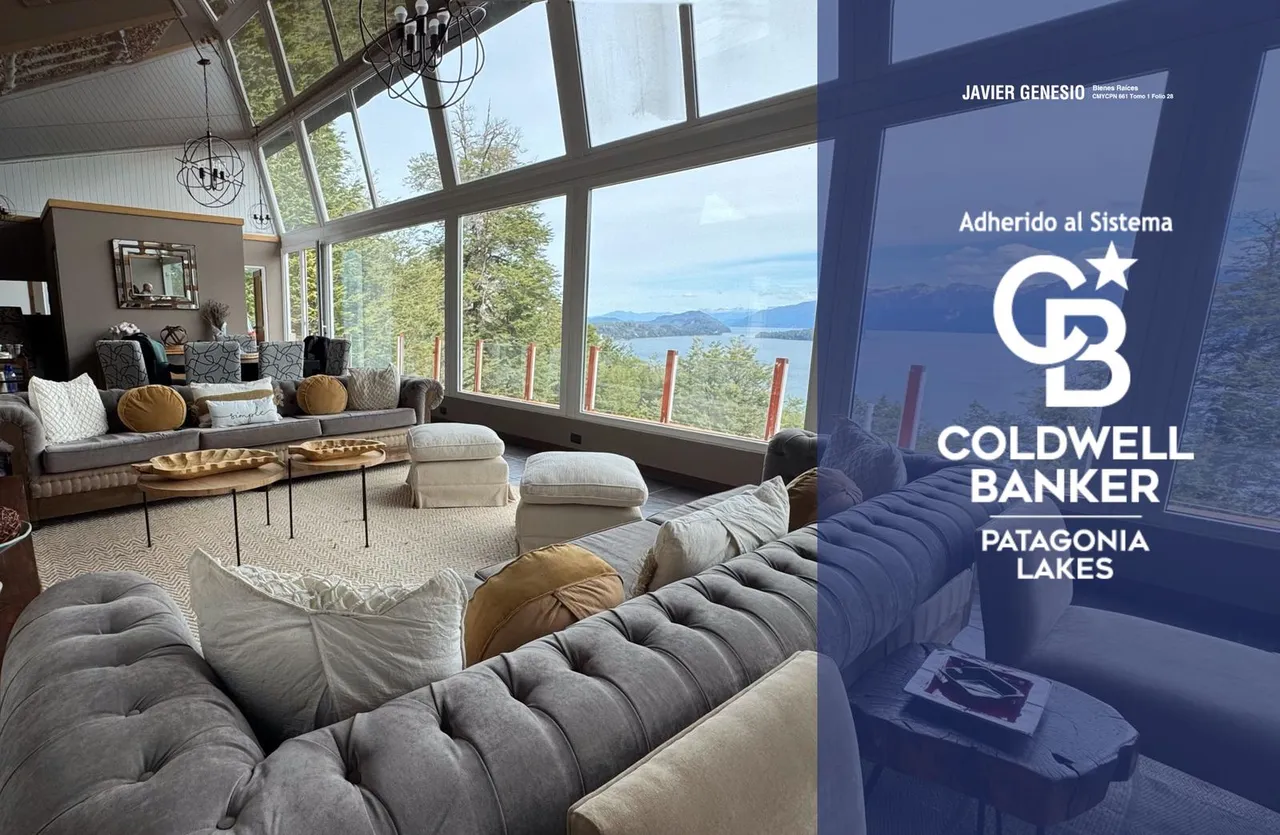 Casa en VENTA Casa de 278,98 m2 en Barrio Parque Arauco con Vista al Lago Villa La Angostura