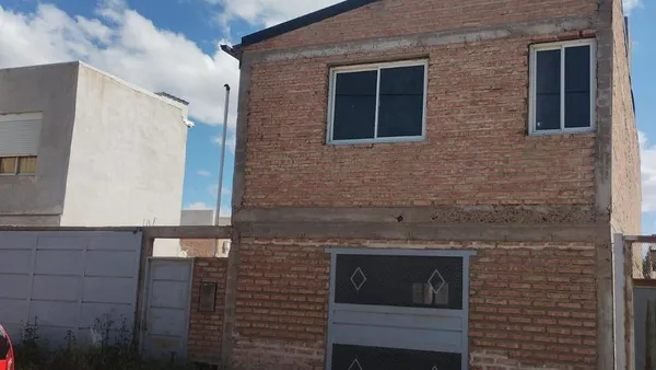 Casa en Venta de Duplex Cipolletti