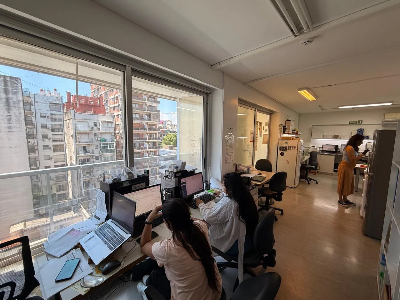 Oficina en Av Pueyrredon al 1700