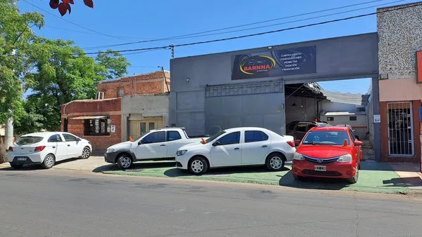 Local Comercial en Adolfo Calle al 1700