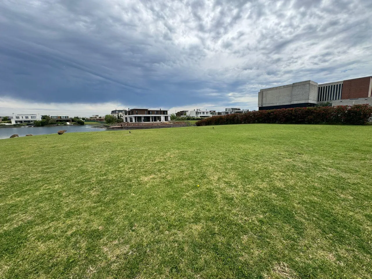 Terreno en Lote al Lago en Venta - Virazón