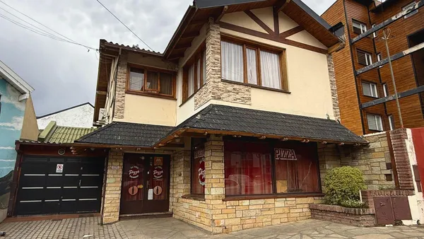 Casa en Carlos Ruiz al 1700