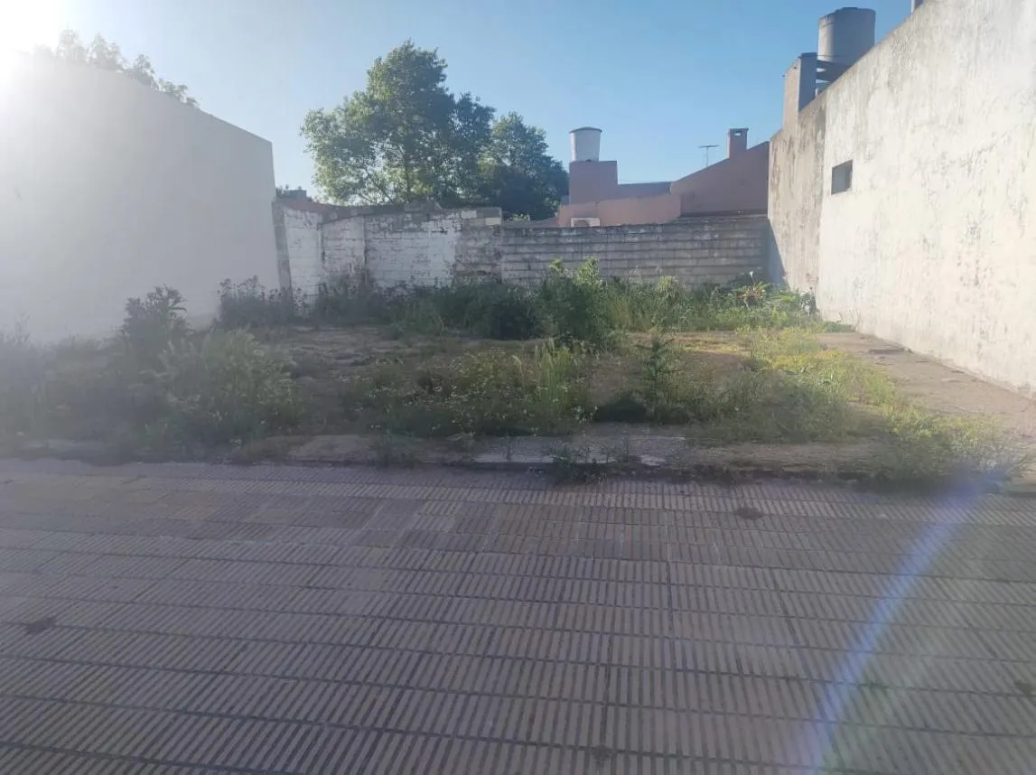 Terreno en Vigil al 400