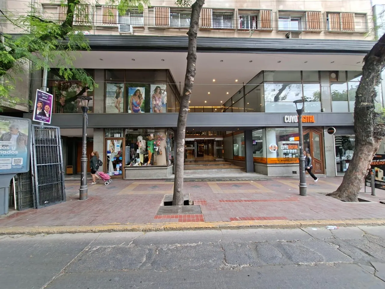 Departamento en 9 de Julio 1122 y Peatonal Galería San Marcos