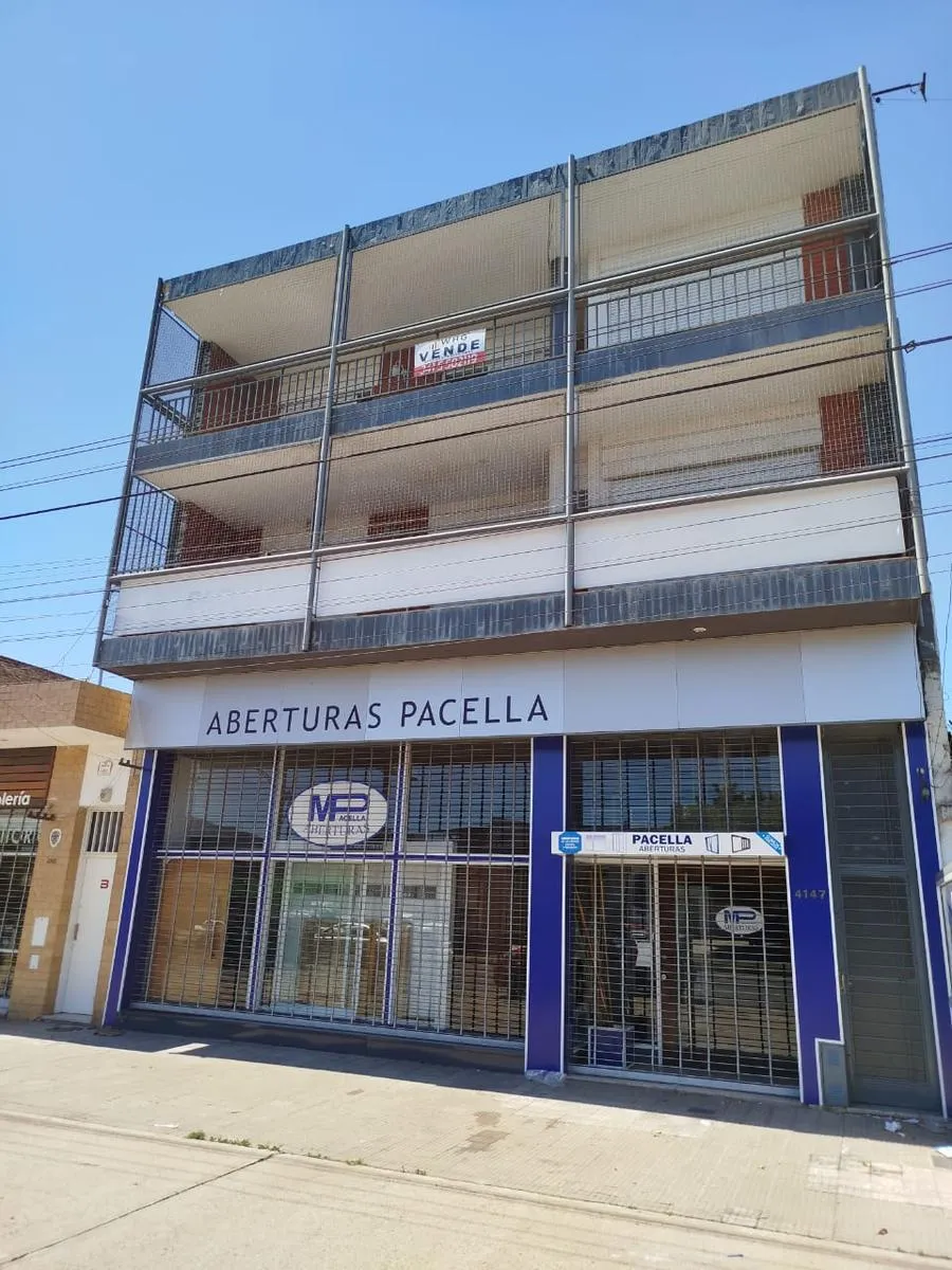 Departamento en BV. OROÑO 4147 PISO 2