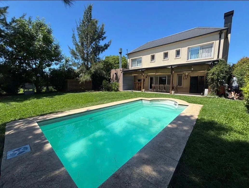Casa en Pilar del Este - Barrio San Alfonso