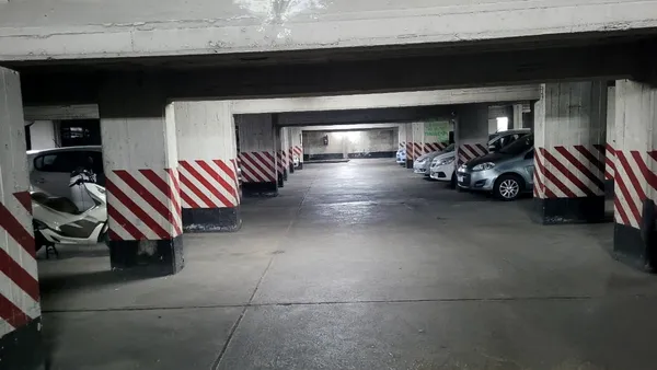 Cochera en BUENOS AIRES al 400