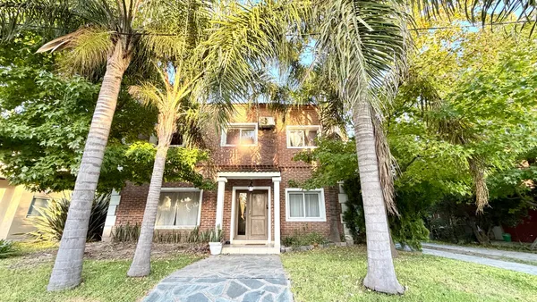 Casa en Horacio Quiroga al 4900