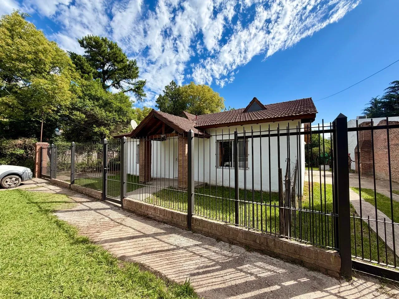 Casa en Lamadrid 210