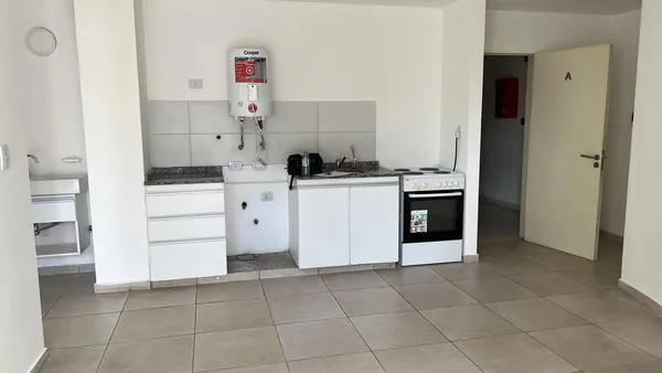 Departamento en Duarte Quiros al 1280
