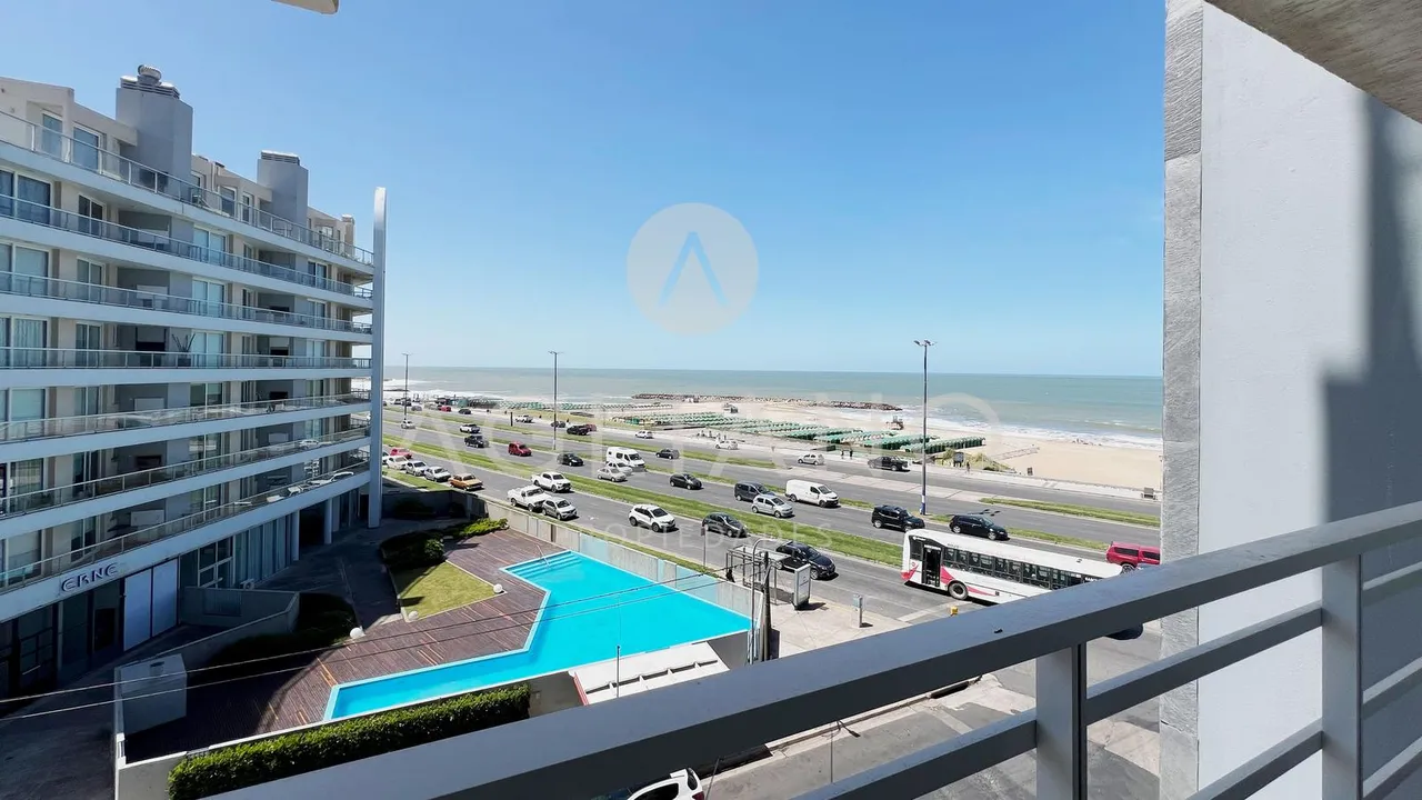 Departamento en Strobel al 3500