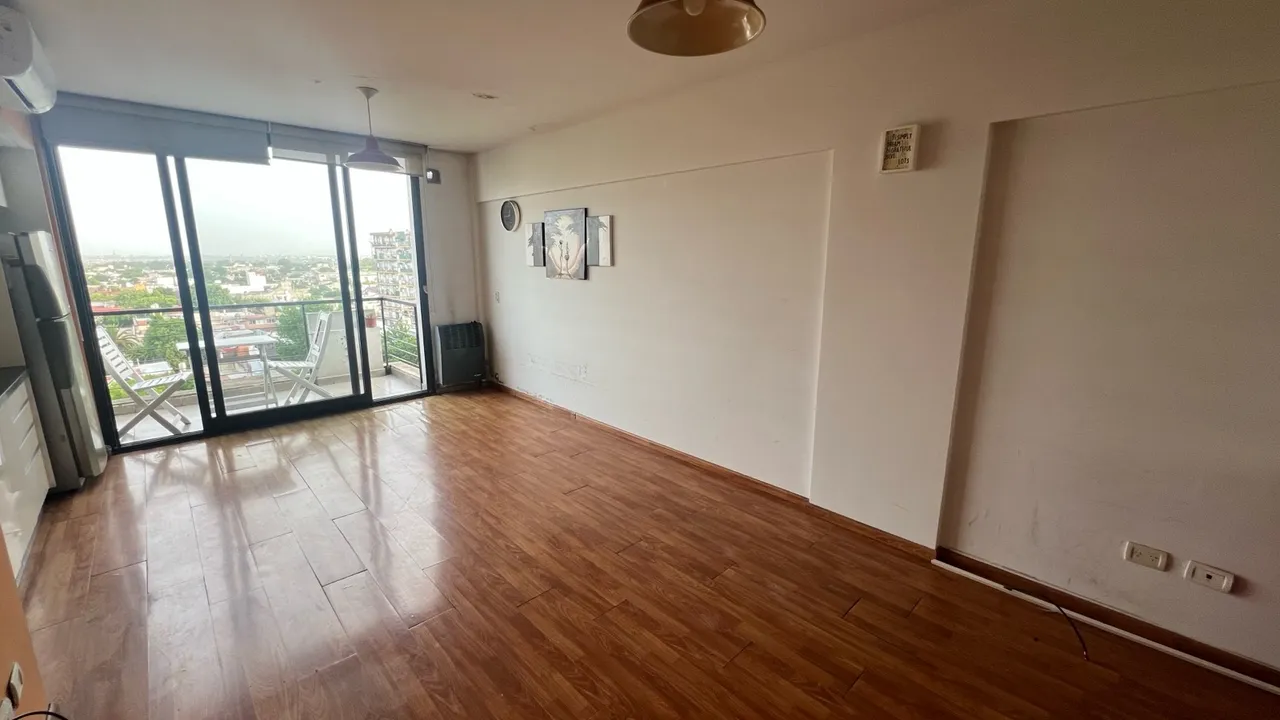 Departamento en Av. Directorio al 3800