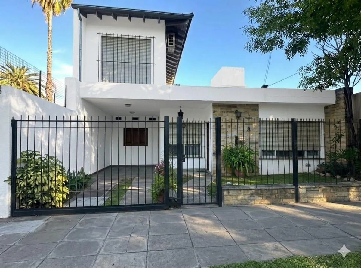 Casa en Conesa al 200