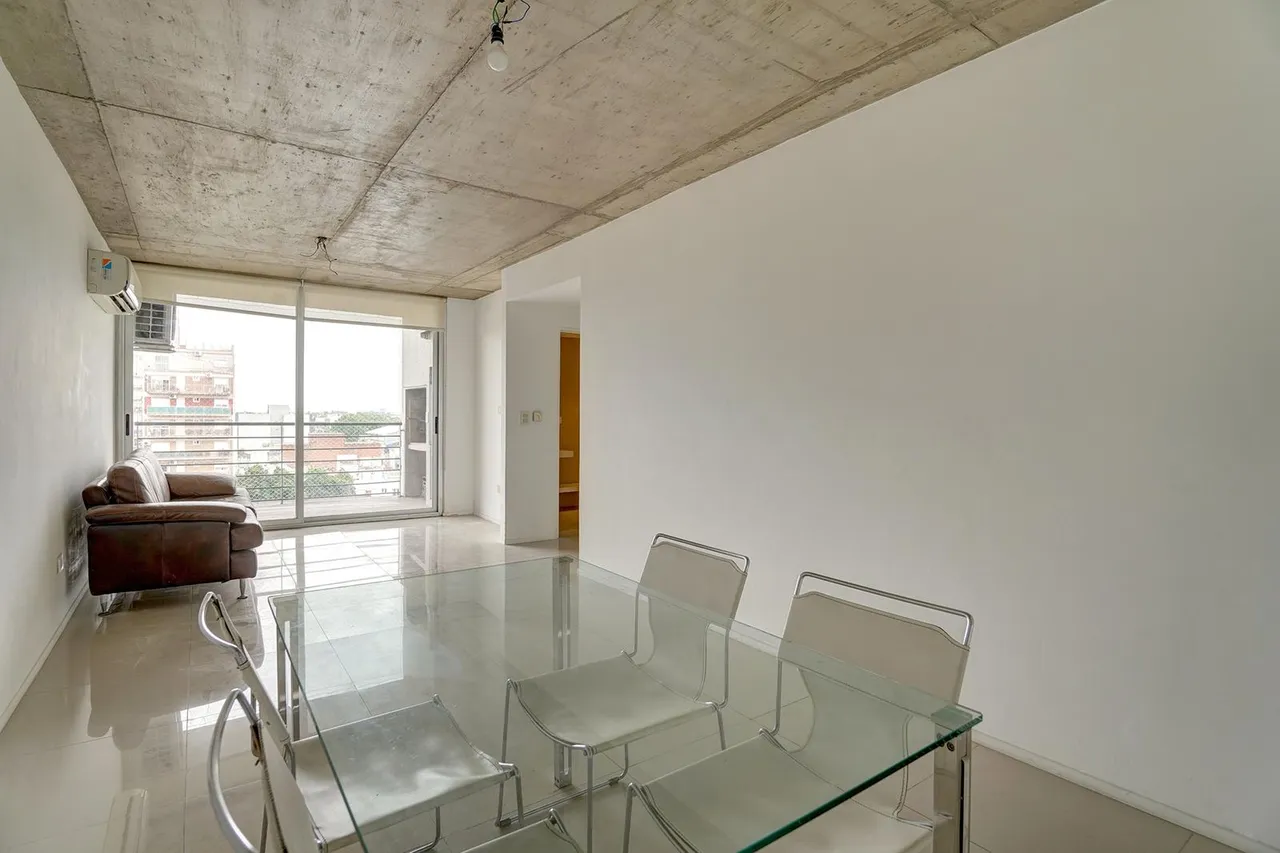 Departamento en Cerrito al 2400