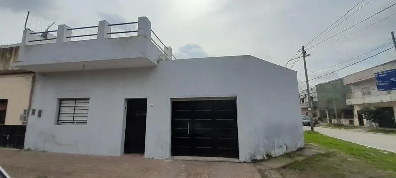 Casa en Calfucurá al 4400