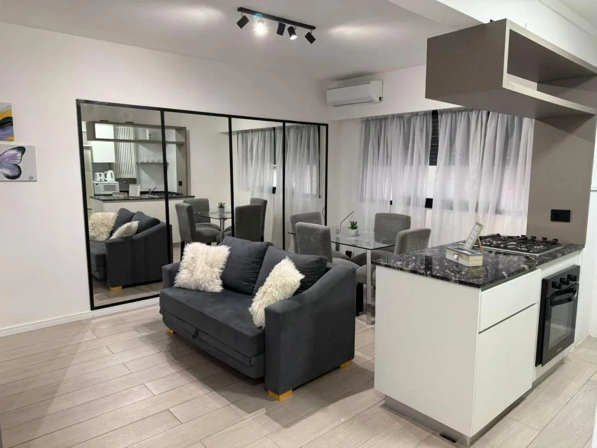 Departamento en AUREA - Diseño Renovado y Calidez en el Corazón Turístico de la Ciudad