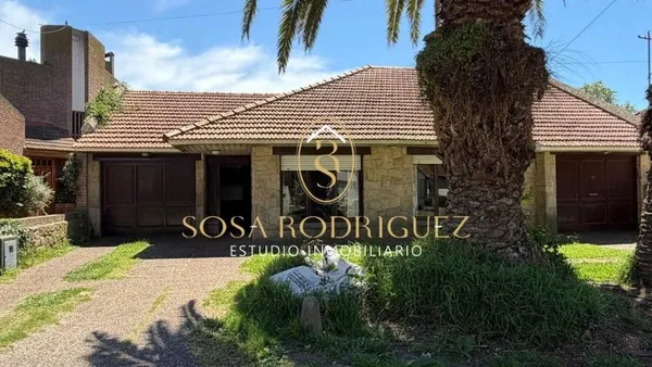 Casa en ACEVEDO al 5600