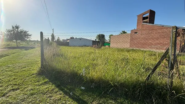 Terreno en Madre Teresa y San Jose