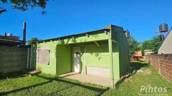 Casa en Maipú e/ San Lorenzo y Los Naranjos