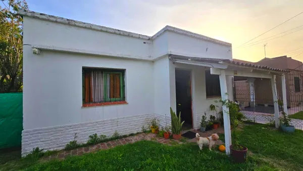 Casa en Ameguino al 2000