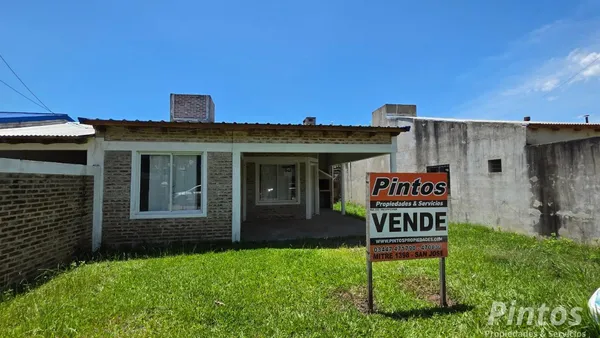 Casa en Güemes e/ Antón y Yapeyú