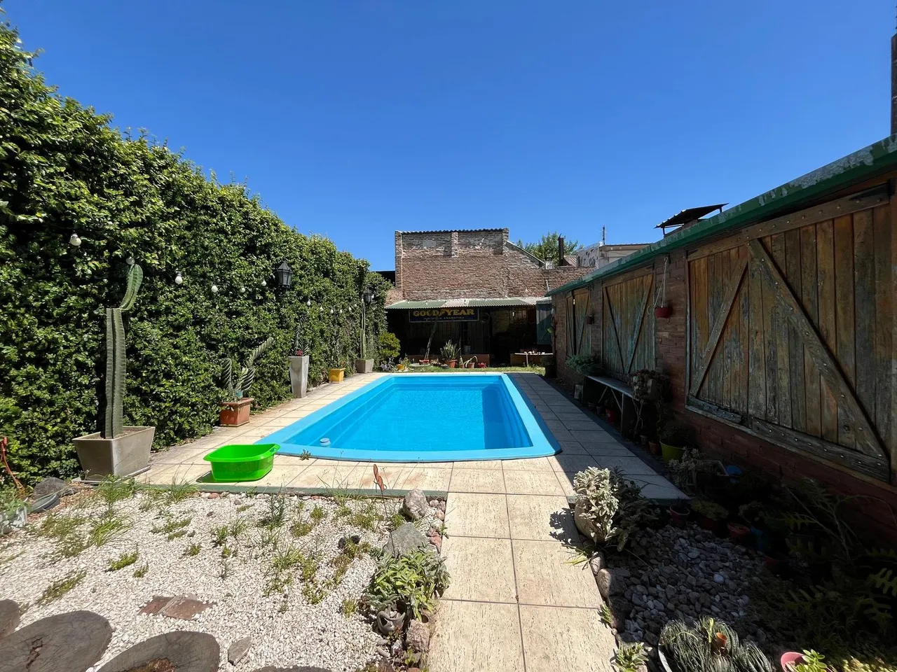 Casa en Hilarion de la Quintana al 2100
