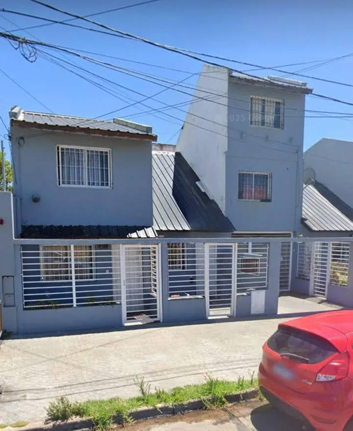 Departamento en José Mármol al 600