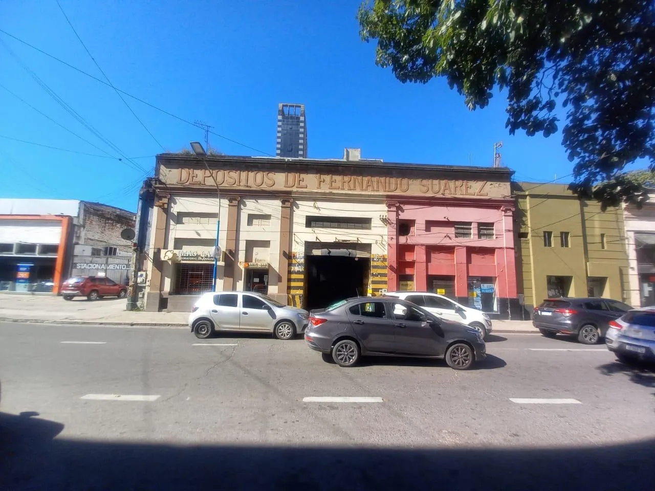 Edificio en Importante Local Comercial en Venta Microcentro
