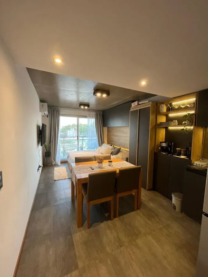 Departamento en Cerrito al 700