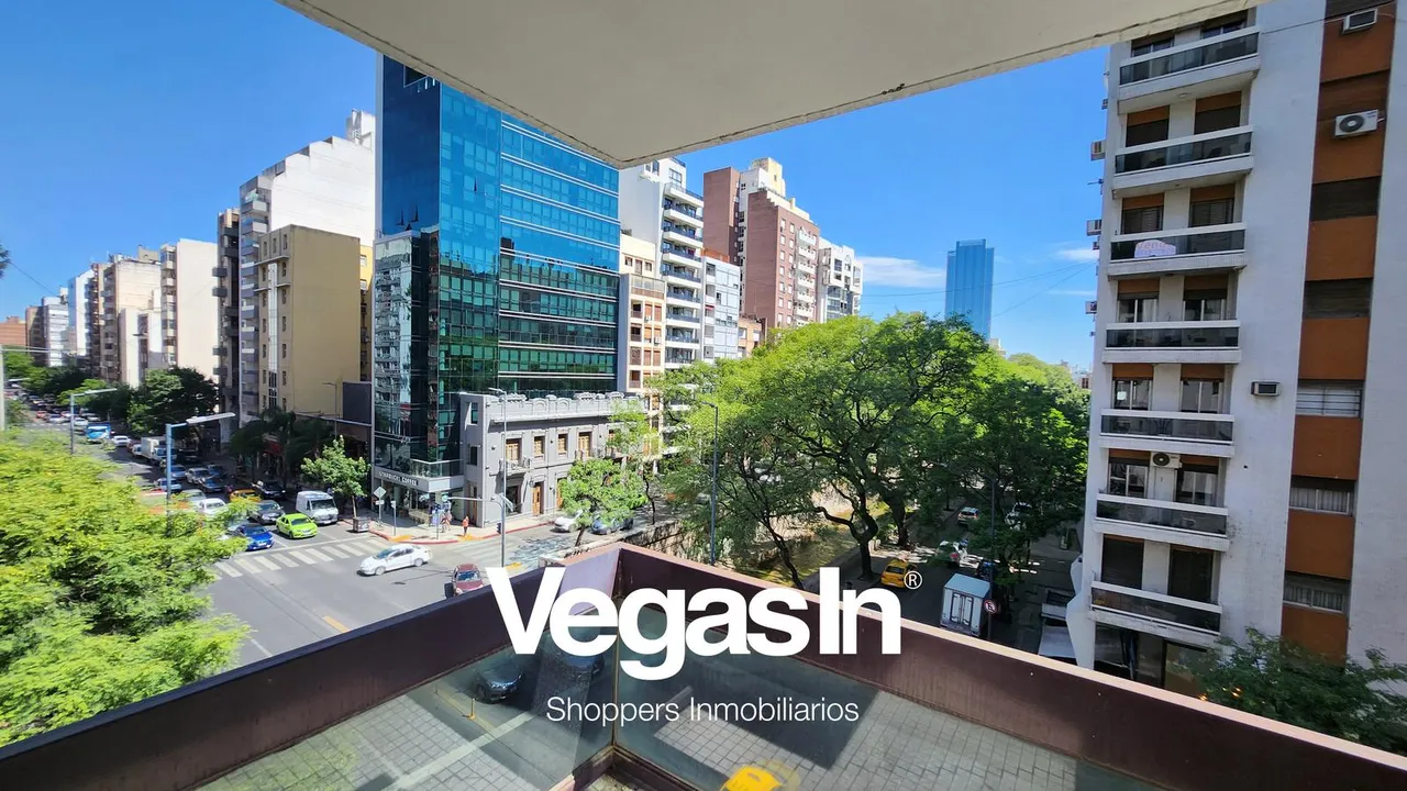 Departamento en Cañada y Colón - semi piso