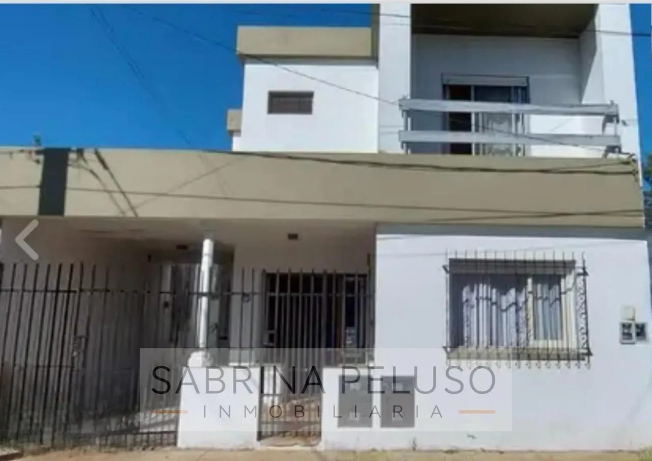 Casa en General Gelly Obes al 1400